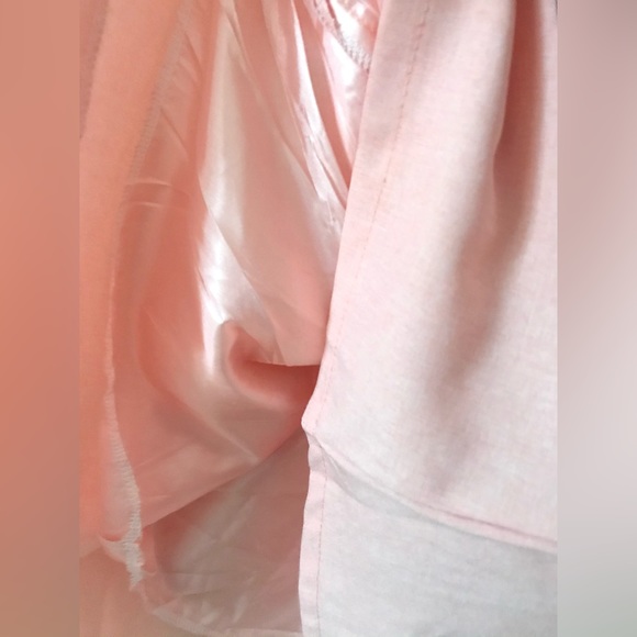 EUC Jumperskirt/suspender mini skirt with bow in baby pink - Picture 3 of 4